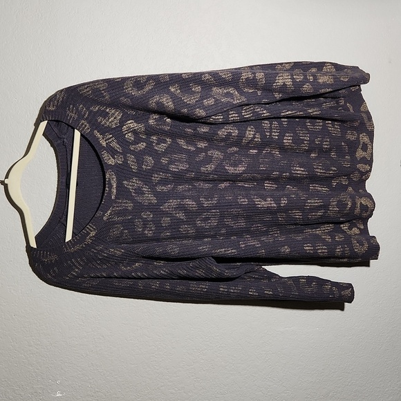 Torrid Sweater Womens Size 4 cheetah blouse knit sweater ribbed Ballon sleeves - Picture 1 of 9